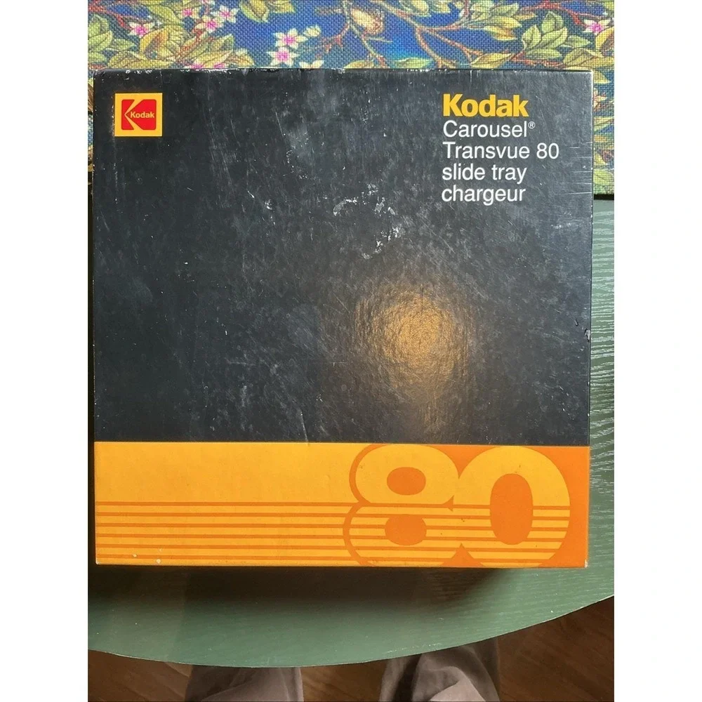 VTG Kodak Carousel Transvue 80 Slide Tray Projector Original Box w/ Manual